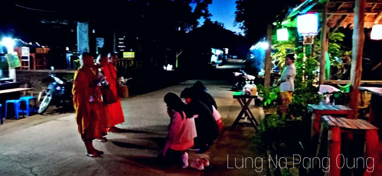 ลุงนะ โฮมสเตย์ ปางอุ๋ง แม่ฮ่องสอน Ban Huai Makhuea Som Exterior photo