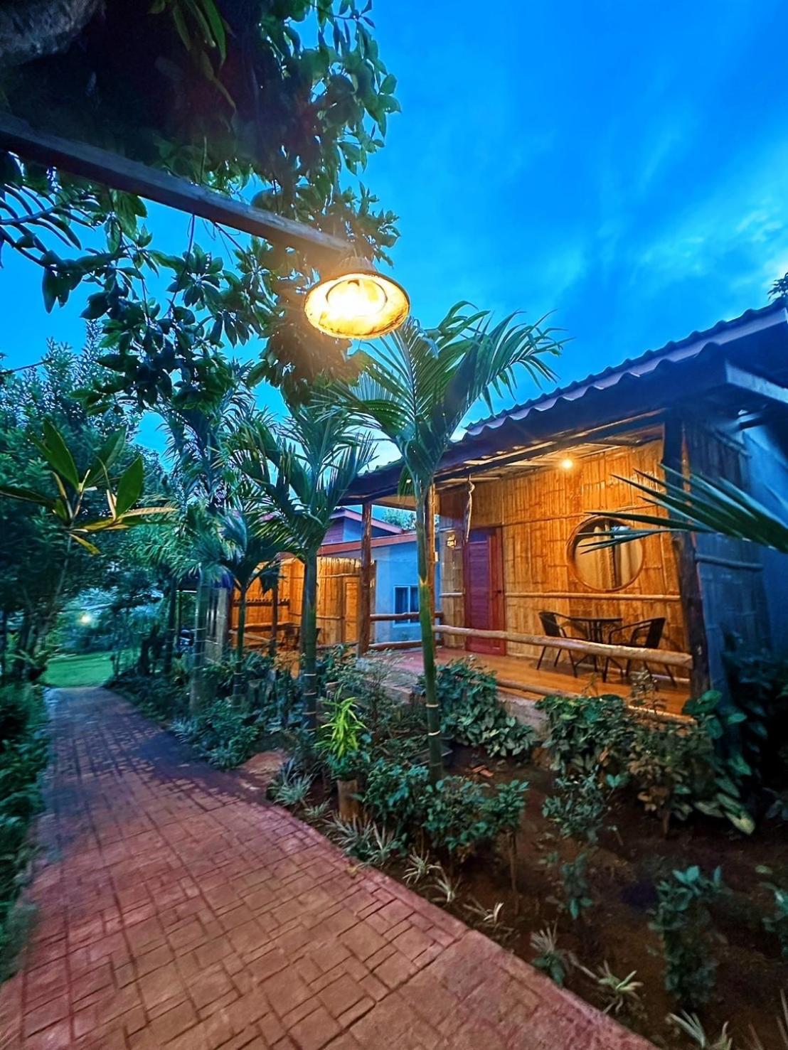 ลุงนะ โฮมสเตย์ ปางอุ๋ง แม่ฮ่องสอน Ban Huai Makhuea Som Exterior photo